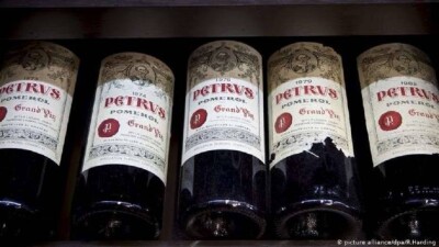 Президент США намерен ввести штрафные пошлины на вино из Франции 