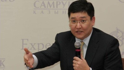 Аким Астаны поздравил Даулета Ергожина с назначением