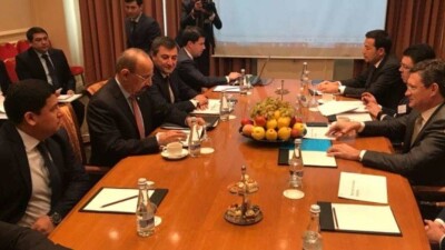 Ситуацию на мировых рынках нефти обсудил Бозумбаев с участниками сделки ОПЕК+