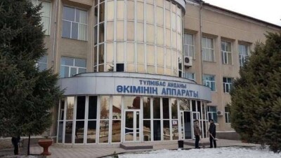 В ЮКО после драки в акимате два депутата оказались в больнице