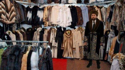 Образ утомлённого Кейджа в чапане вдохновил пользователей Казнета на флешмоб