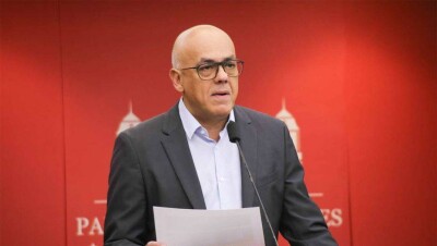 Более 30 млрд долларов за два месяца пропало с зарубежных счетов Венесуэлы