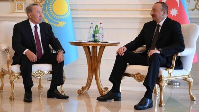 Назарбаев и Алиев договорились повысить товарооборот между странами