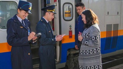 Прокуроры Астаны обучили шпионской методике "чтения людей" проводников поездов