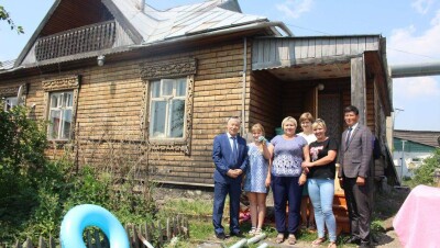 Пострадавшие от паводка жители Шемонаихинского района ВКО получили жильё