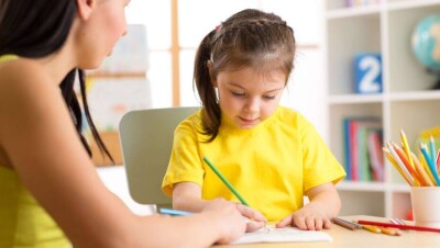 Букварь снова будут изучать в первых классах. Учебники ещё пишут