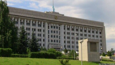 Акимат Алматы задолжал 170 миллионов тенге строителям арендного жилья 
