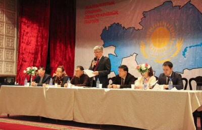 Туякбай, Батталова и Своик вошли в список кандидатов в депутаты от ОСДП