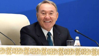 Назарбаев ответил казахстанцам, критикующим проект алфавита на латинице