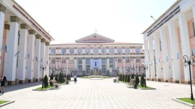 КазНМУ и научные медицинские центры Алматы реорганизуют в АО