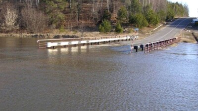 Разлившаяся река размыла границу Казахстана с Россией в Костанайской области