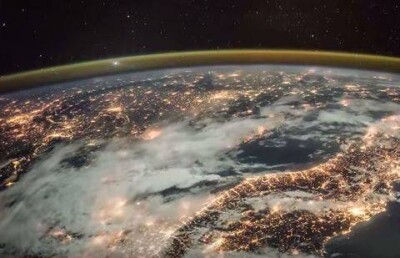 Удивительное видео рассвета над Землей появилось в сети