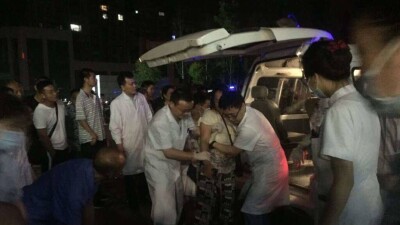 12 человек погибли, 125 пострадали в результате землетрясений в провинции Китая 