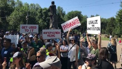 Уведомительную модель проведения предлагают ввести для митингов, в которых участвует менее 250 человек