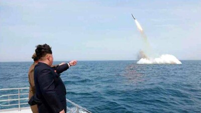 США и Япония осудили запуск ракеты КНДР 