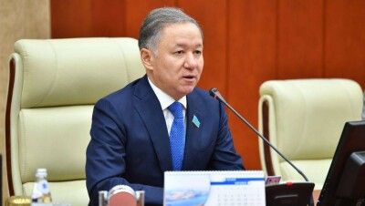 Контроль внешних займов квазигоссектора вызвал вопросы у Нигматулина