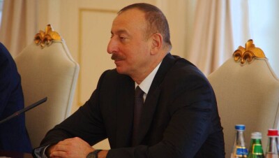 Алиев благодарен Назарбаеву за позицию по урегулированию конфликтов