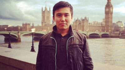 Помазанный нефтью мальчик из Атырау с легкой руки Назарбаева стал нефтяником