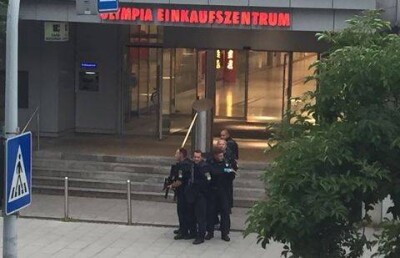 Стрельба в торговом центре Мюнхена: до 15 убитых