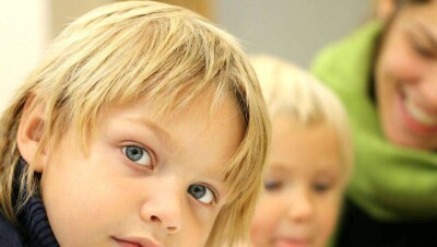 В МОН ожидают, что в дежурных классах будут обучаться 530 тысяч детей, заявления нужно подавать онлайн