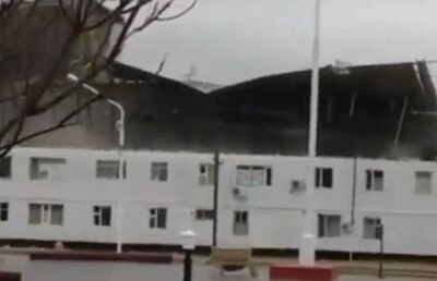 Ураган снёс крышу дома в Мангистауской области