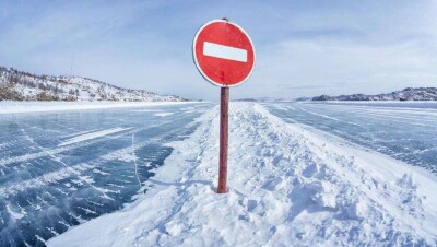 В Карагандинской области закрыли дороги из-за гололёда