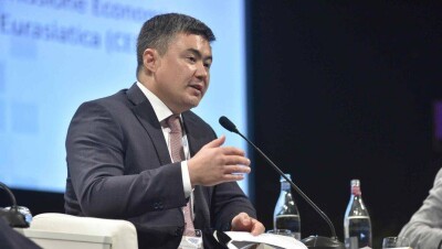 Обслуживание госдолга обходится Казахстану в 475 млрд тенге - министр нацэкономики
