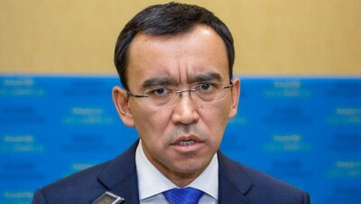 Ашимбаев призвал депутатов Думы быть осторожными в высказываниях о Казахстане