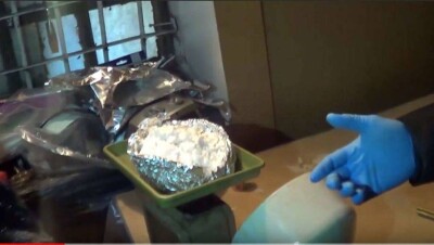 Полицейские обнаружили лабораторию синтетических наркотиков в Нур-Султане 