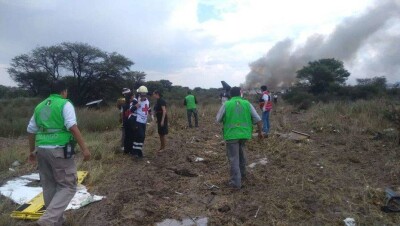Самолёт с 97 пассажирами на борту потерпел крушение в Мексике