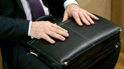 В Астане назвали ведомства, где госслужащие больше всего недовольны условиями труда