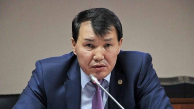 Шпекбаев назвал регионы, где растёт интерес казахстанцев к госслужбе