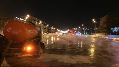 Из-за коммунальной аварии затопило несколько улиц в Петропавловске