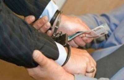 Руководство госинспекции труда Атырауской области задержано за взятки