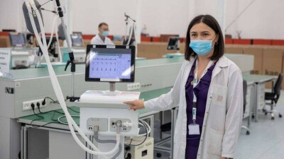 Скандал с неиспользуемыми ИВЛ отечественного производства: Аким ВКО заявил, что в регион аппараты даже не поступили