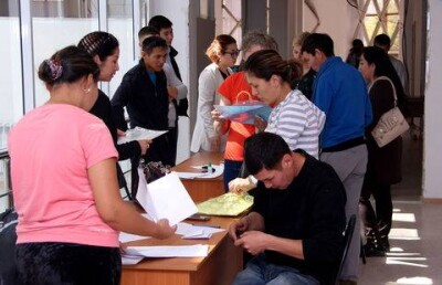 Дольщики "Аль-Баракат" заявили, что застройщик настраивает их против акимата 