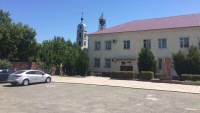 В Таразе родители добились переезда службы пробации, делившей двор со школой