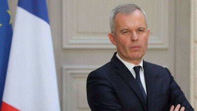 Французский министр подал в отставку из-за роскошных ужинов за счёт бюджета