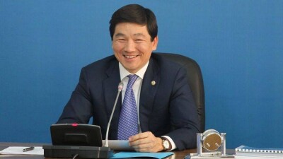 Байбек принял делегацию из Татарстана