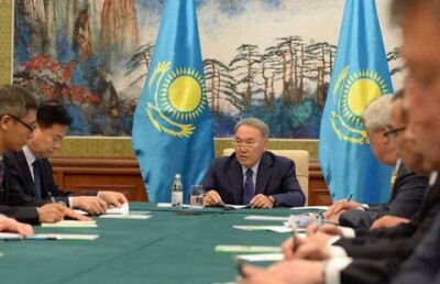 Взаимодействие с Китаем служит нам хорошим подспорьем для преодоления кризиса - Назарбаев