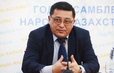 Глава управления образования ВКО три месяца не ходил на работу