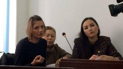 Екатерина Парафиева, лишившаяся ног в ДТП, требует 20 млн тенге с виновников аварии