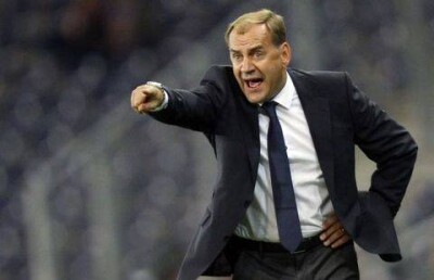 Тренерский штаб "Кайрата" оштрафовали за оскорбление судей 