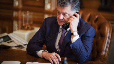 Порошенко позвонил Назарбаеву: президенты обсудили российско-украинский конфликт