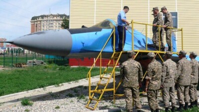 В Вооружённых силах Казахстана проходит курсовая подготовка военнослужащих