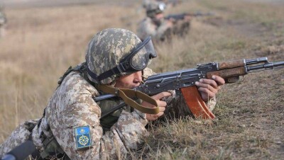 Учения в Минобороны: 5000 казахстанских солдат отправились на запад страны по сигналу