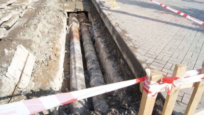 Ещё несколько участков улицы Толе би перекроют из-за ремонта трубопровода в Алматы