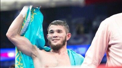 Казахстанский боксёр Айдар Шарибаев планирует драться на ринге в Астане
