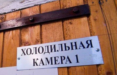 Покойник "воскрес" в морге Приморья и пришёл пить на свои поминки