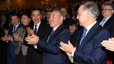 Президент Казахстана посетил премьеру фильма "Путь Лидера. Астана"